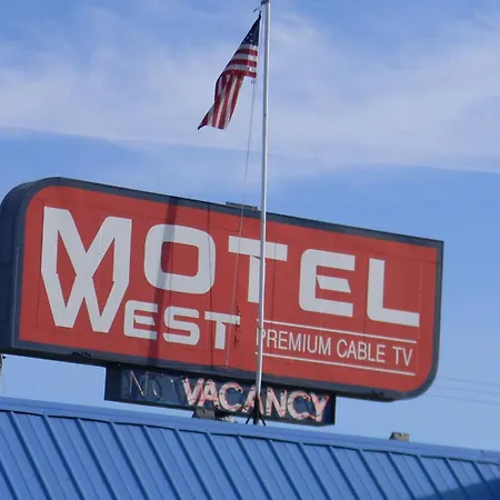 Motel West-3