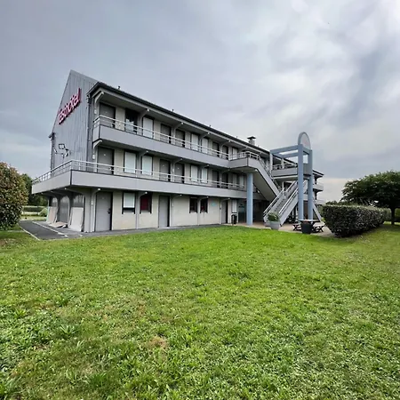 Fasthotel Roissy - Saint-Witz-2