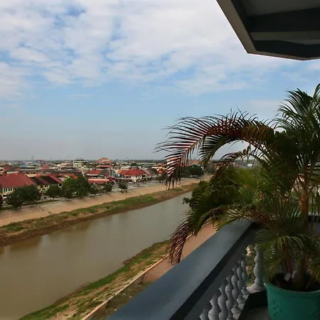 King Fy Hotel-2