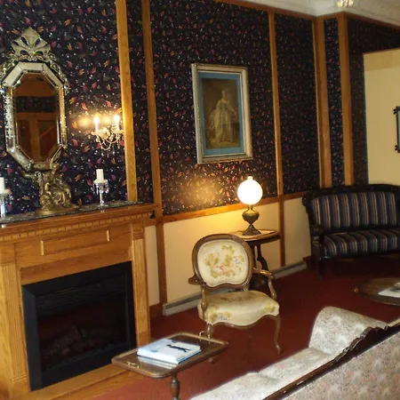 Hotel Millersburg-2