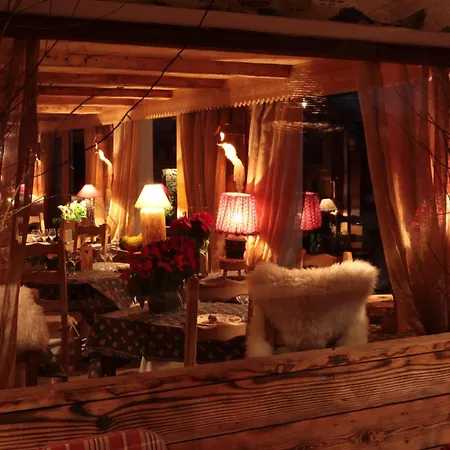 Les Chalets-Hôtel de la Croix-Fry-3
