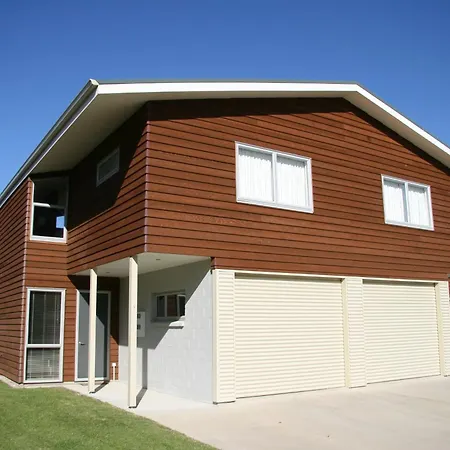 Oceans Resort Whitianga-2