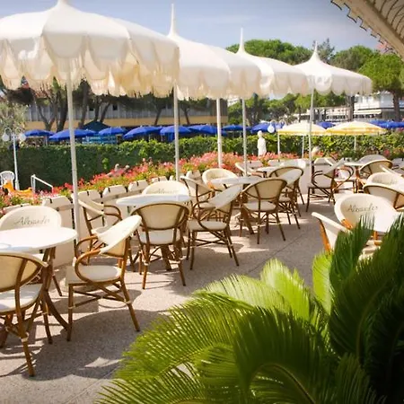 Hotel Alexander-2