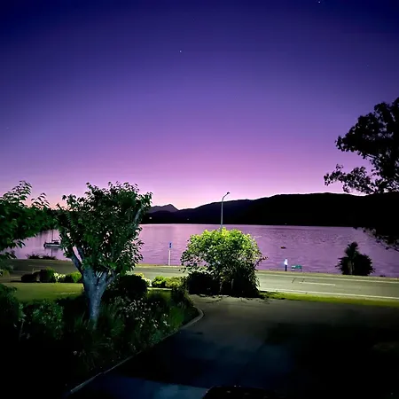 Fiordland Lakeview Motel And Apartments-3