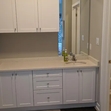 Boardwalk Homes - Executive Guest Rooms & Townhomes-2