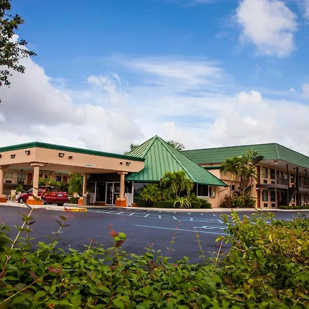 Super 8 By Wyndham North Palm Beach-2