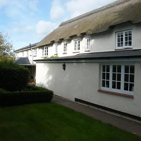 Tumbling Weir Hotel-2