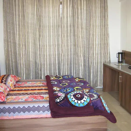 Nav Ratan Palace-2