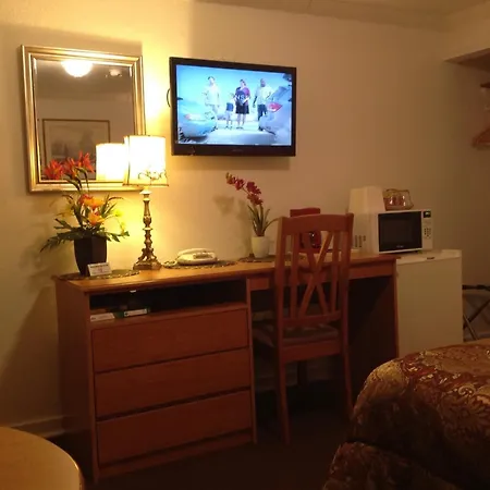 Holiday Motel Bend-2