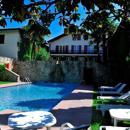 Hotel Des Pyrenees-2