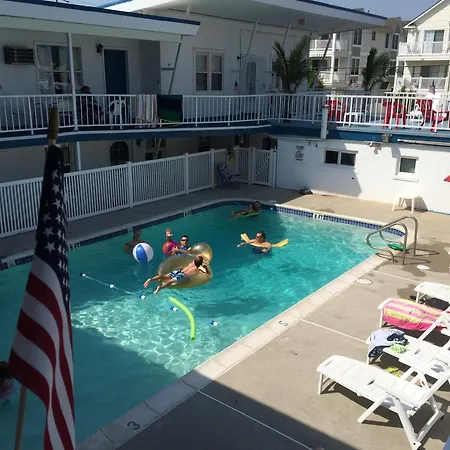 White Caps Motel-2