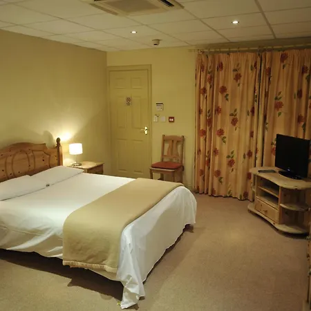 Oliver Cromwell Hotel-2