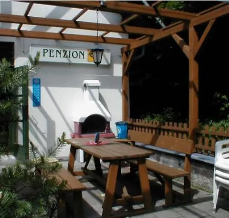 Restaurace A Pension Prvni Mlyn Chomutov-2