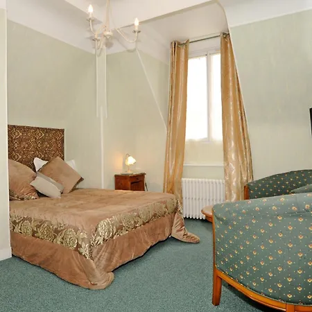 Hotel La Tour-2