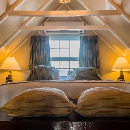 Cara Lodge Hotel-2