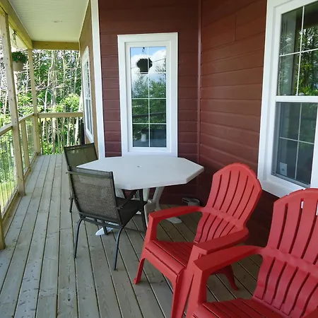 The Fiddle And The Sea Bed And Breakfast-2