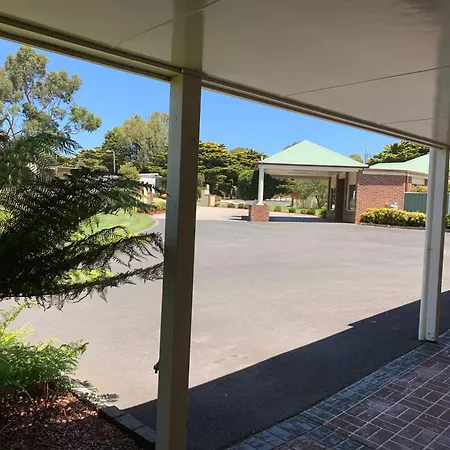 Arthur Phillip Motor Inn-3