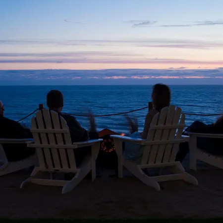 The Coho Oceanfront Lodge-2