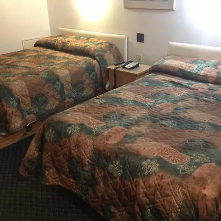 Pleasant Manor Motel-2
