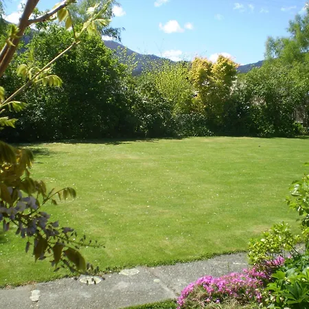Harrogate Gardens Motel-2
