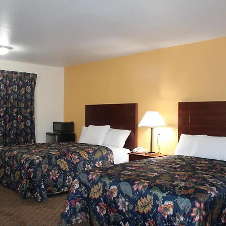 Passport Inn And Suites - Middletown-2