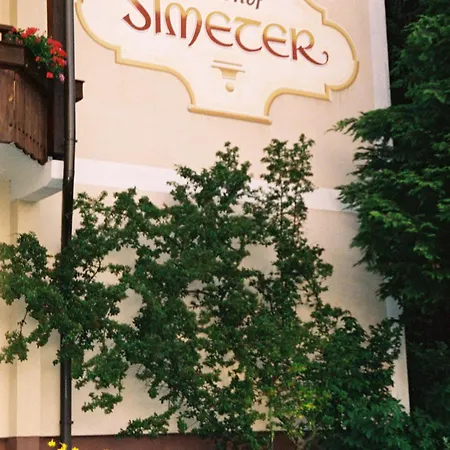 Hotel Landhof Simeter Gmbh-2