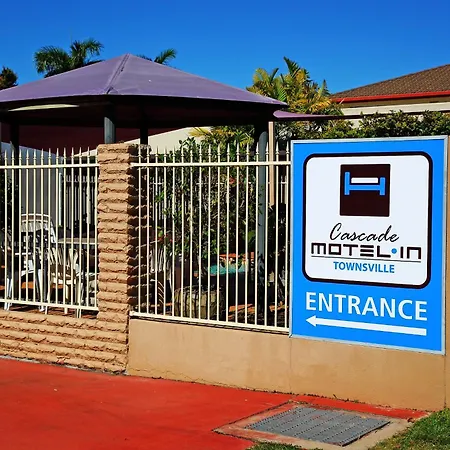Cascade Motel In Townsville-3