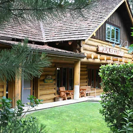 Weasku Inn-3