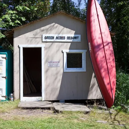 Green Acres Lakeside Resort Salt Spring Island-2