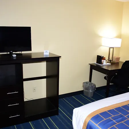 Days Inn By Wyndham Augusta-3