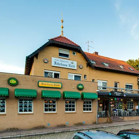 Hotel Fährhaus Ziehl-3