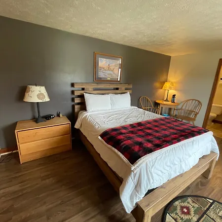 Spillover Motel And Inn-2