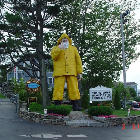 Browns Wharf Inn-2
