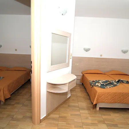 Zeus Hotel-2