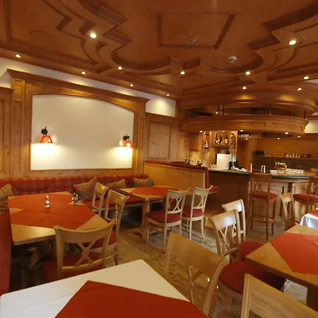 Hotel zum Heiligen Geist-2