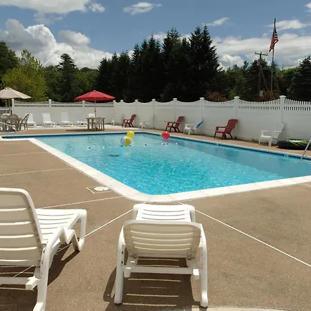 Saco River Motor Lodge & Suites-3