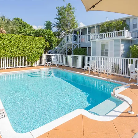 Meranova Guest Inn-3