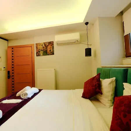 Taksim Celebi Suites-3