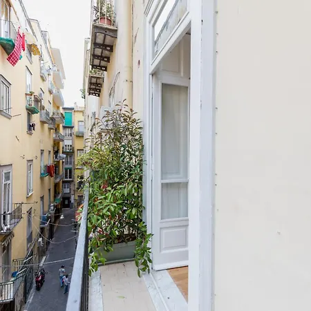 Piazza San Domenico Luxury Suites-2