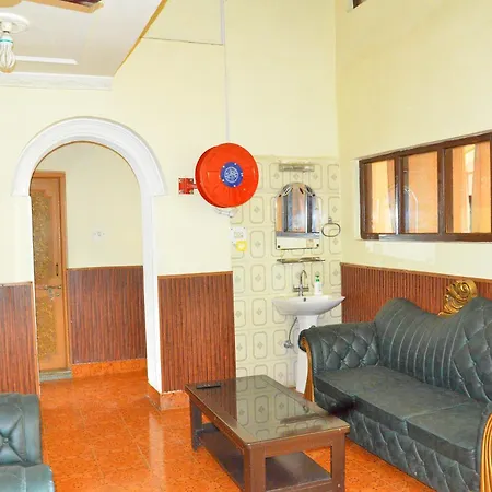 Hotel John'S Palace-2