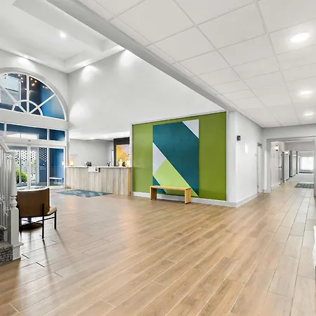 Spark By Hilton Commerce, Ga-2