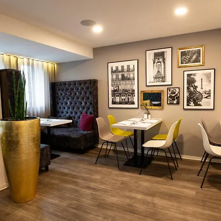 V Boutique Hotel Boeblingen-3