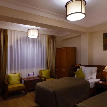 Denzong Shangrila Lords Inn - Hotel & Spa-3
