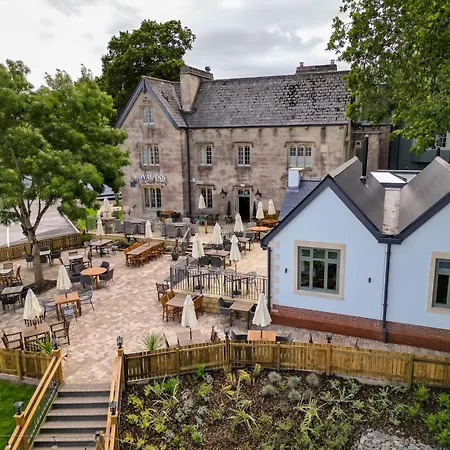 The Royal Inn By Chef & Brewer Collection-3