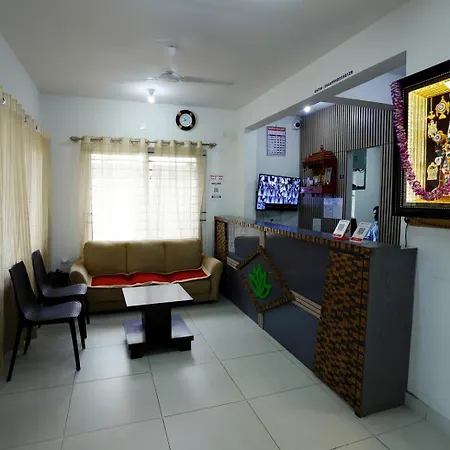 Hotel Gurudev Residency-3