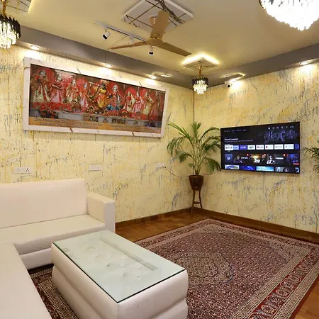 Vrindavan Guest House-2
