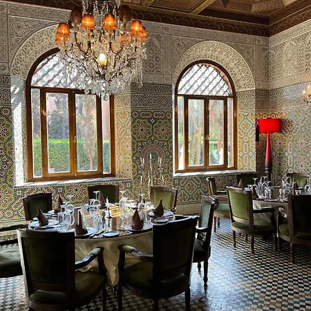 The Red House-2