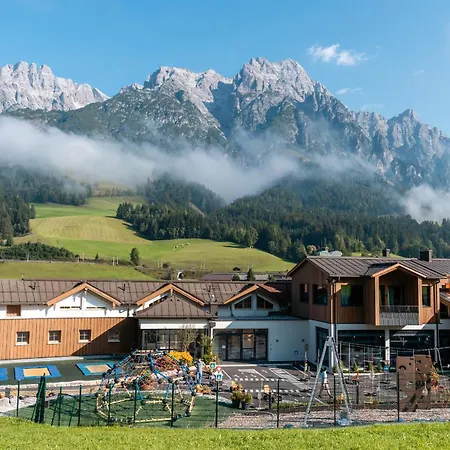 Hotel Riederalm-3