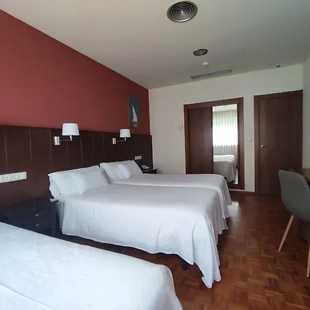 Hotel Eo-3
