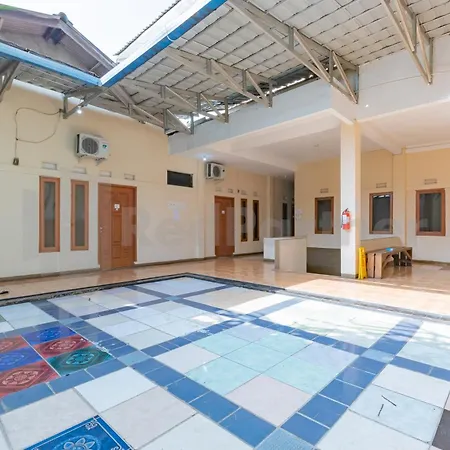 OYO 1340 Wisma Alamanda-2